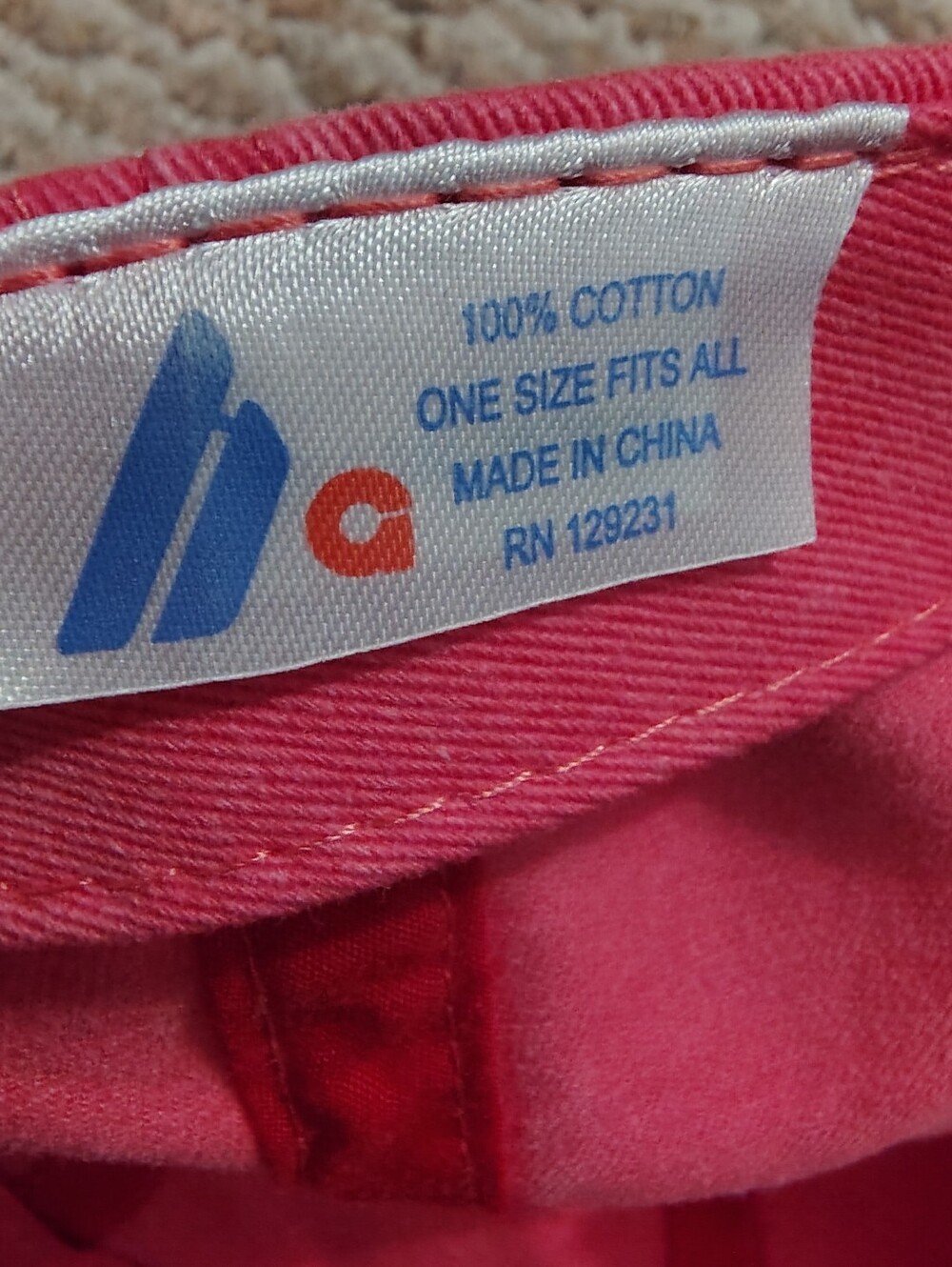 Pink Cap - Picture 4 of 4